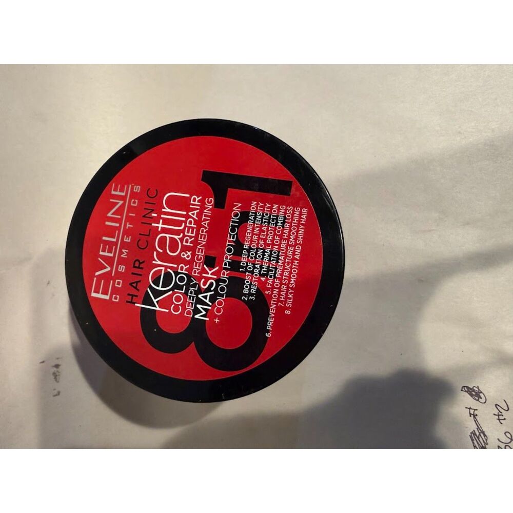 Eveline Cosmetics Hair Clinic Keratin Color & Repair 8in1 hair mask.